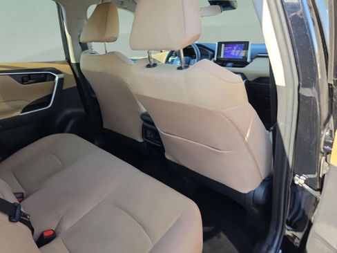 Used 2025 Toyota RAV4 LE image 23