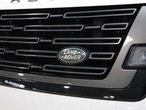 Used 2023 Land Rover Range Rover SE AWD/4WD image 10