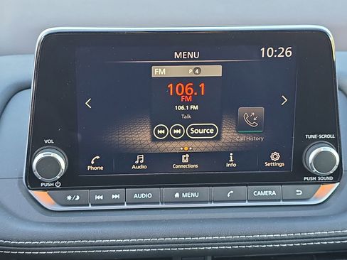 Used 2023 Nissan Rogue S image 24