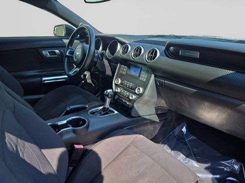 Used 2019 Ford Mustang Coupe RWD image 35