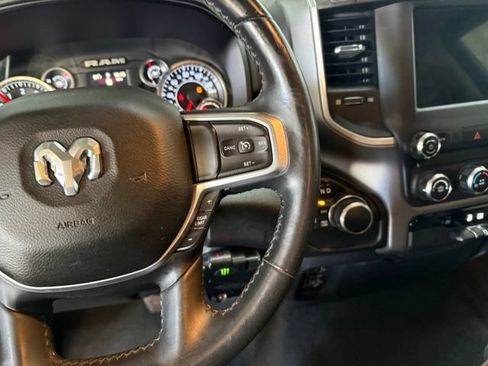 Used 2019 RAM 1500 Big Horn AWD/4WD image 18