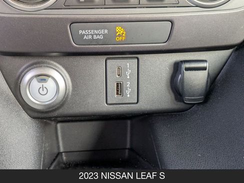 Used 2023 Nissan Leaf S image 20