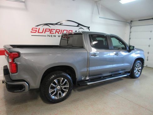 Used 2021 Chevrolet Silverado 1500 RST w/ Convenience Package II AWD/4WD image 4