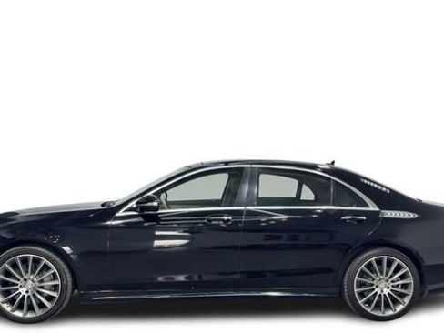 Used 2017 Mercedes-Benz S 550 Sedan image 1