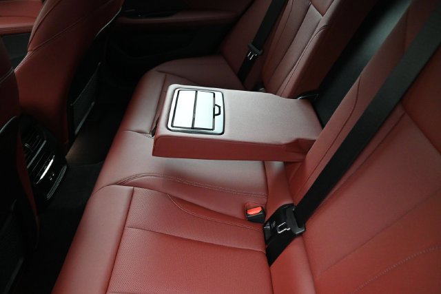 Certified 2024 BMW i4 eDrive35 w/ Premium Package RWD image 21