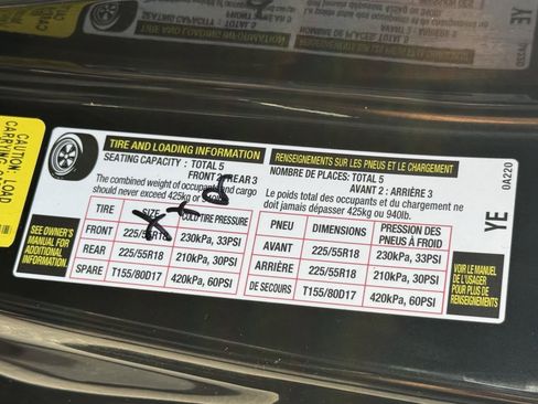 Used 2022 Toyota Corolla Cross XLE w/ Convenience Package image 33