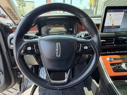 Used 2022 Lincoln Aviator Reserve w/ Elements Package Plus RWD image 26