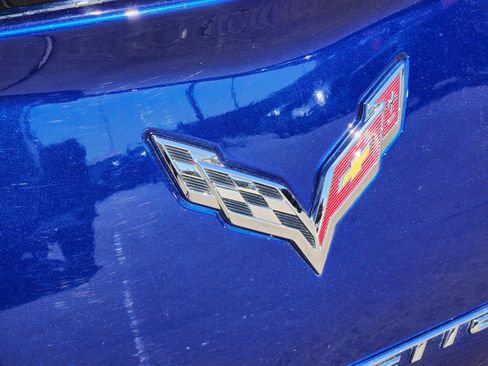 Certified 2018 Chevrolet Corvette Stingray Coupe w/ 2LT Preferred Equipment Group image 13