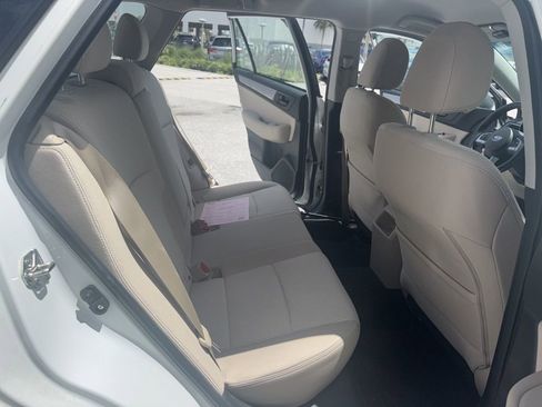 Used 2017 Subaru Outback 2.5i image 21