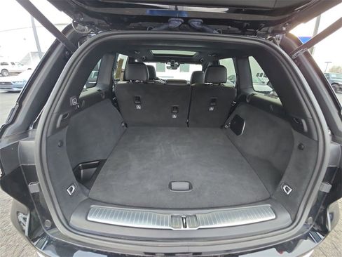 Used 2024 Jeep Grand Cherokee Overland w/ Trailer Tow Package image 28