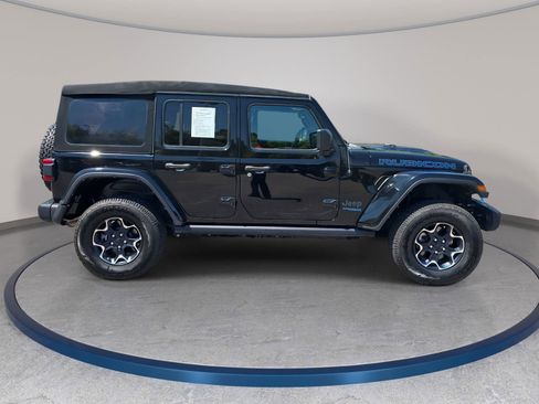 Used 2022 Jeep Wrangler Unlimited Rubicon 4xe w/ Steel Bumper Group image 4