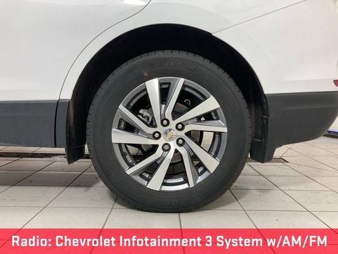 Used 2023 Chevrolet Equinox LT AWD/4WD image 16