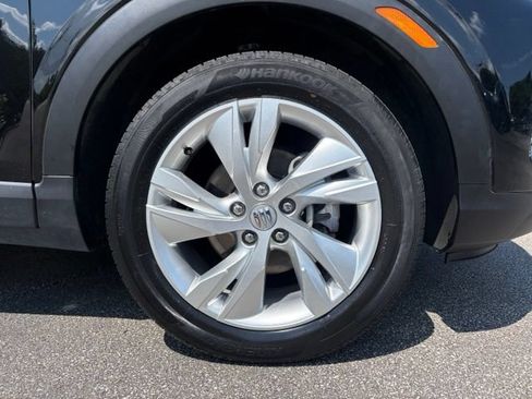 Used 2024 Buick Encore GX Preferred w/ Comfort Package FWD image 16