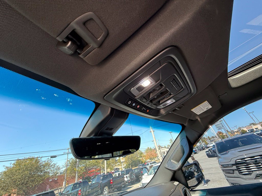 Used 2019 GMC Sierra 1500 AT4 w/ AT4 Premium Package AWD/4WD image 23