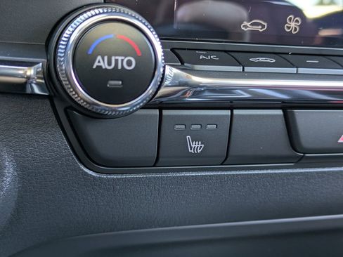 New 2026 MAZDA MAZDA3 Carbon image 23