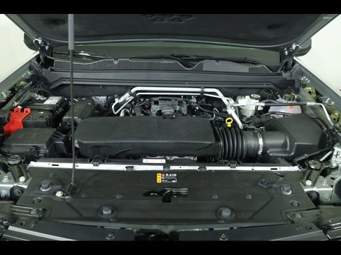 New 2026 Chevrolet Colorado W/T w/ WT Custom Package AWD/4WD image 12