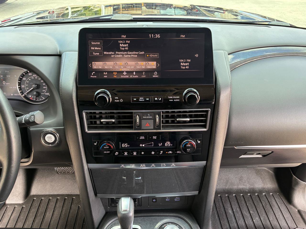 Used 2023 Nissan Armada SV AWD/4WD image 18
