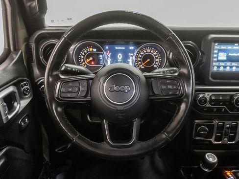 Used 2020 Jeep Gladiator Sport AWD/4WD image 12