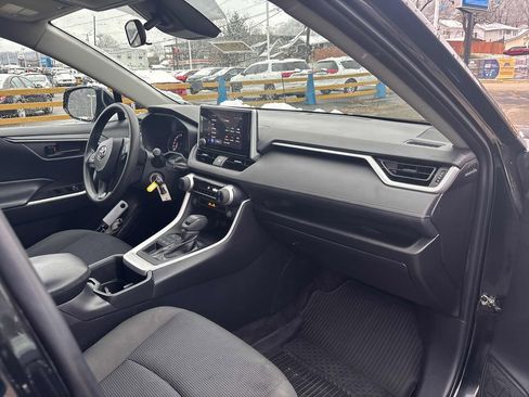 Used 2023 Toyota RAV4 LE image 29
