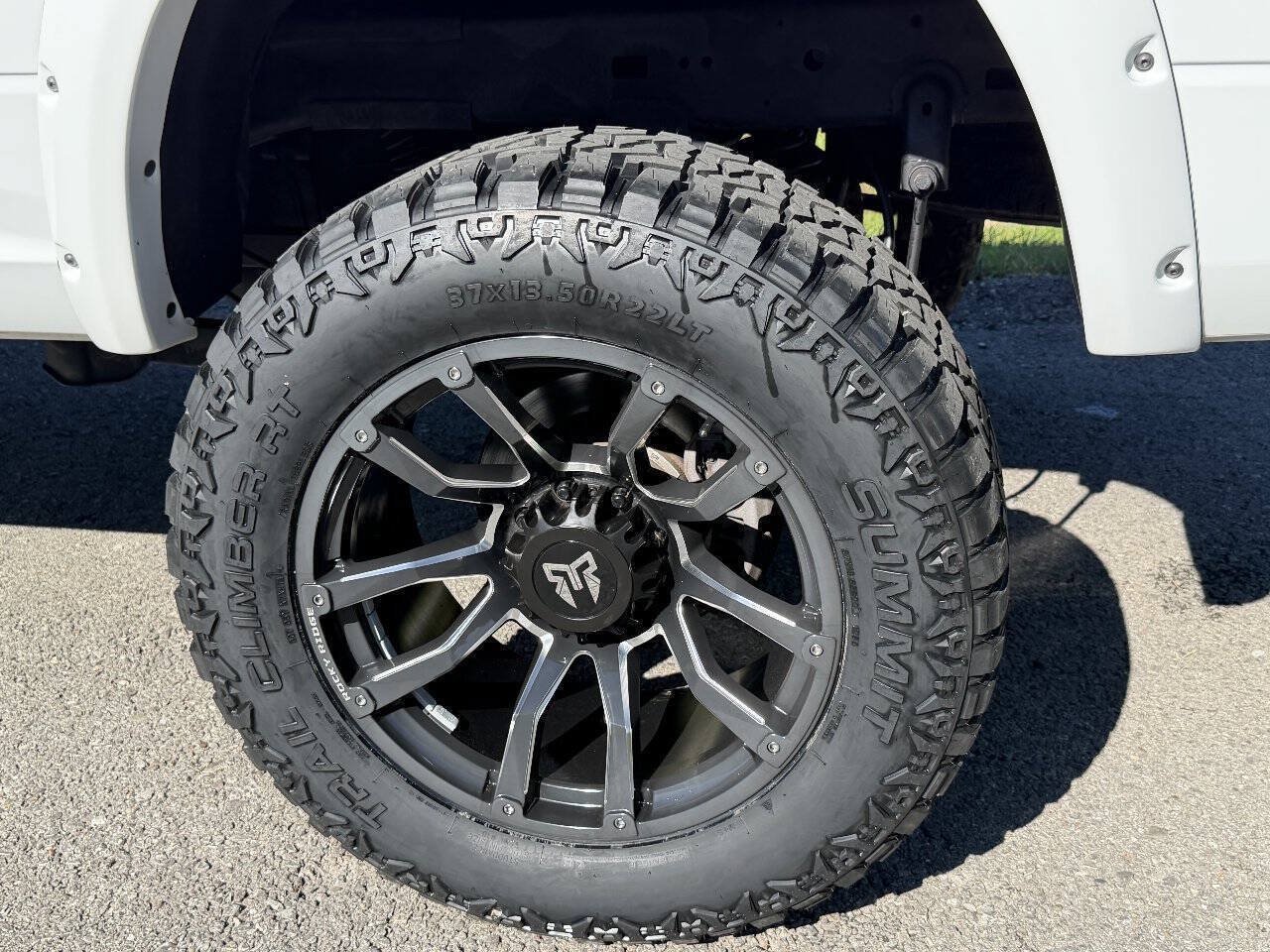 Used 2022 RAM 2500 Big Horn w/ Level C Equiment Group AWD/4WD image 42