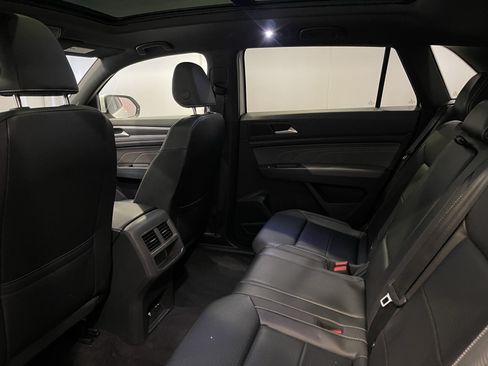 Used 2021 Volkswagen Atlas Cross Sport SEL AWD/4WD image 23