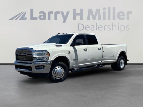 Used 2019 RAM 3500 Laramie AWD/4WD image 2