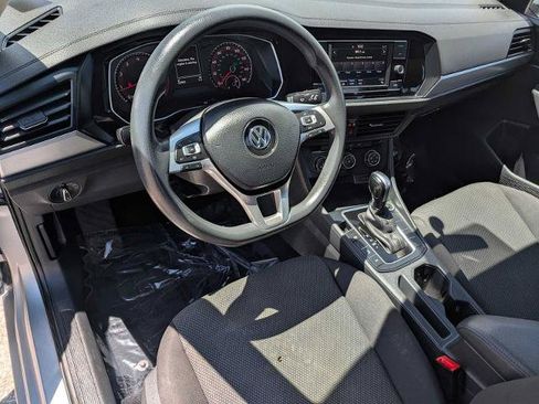 Used 2021 Volkswagen Jetta S FWD image 2