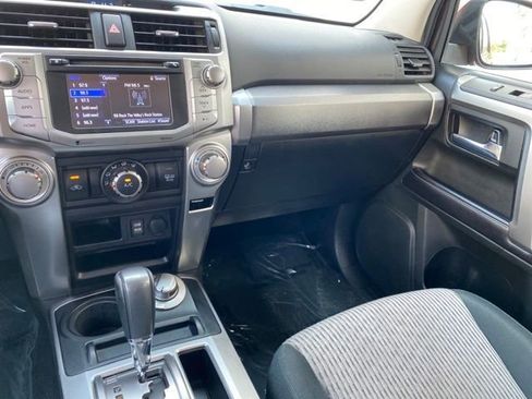 Used 2016 Toyota 4Runner SR5 image 20