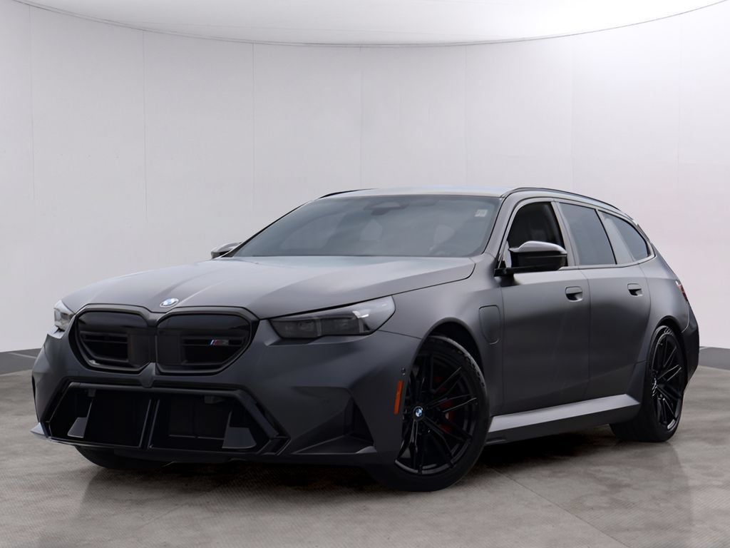 Used 2027 BMW M5 Touring AWD/4WD image 1