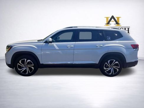 Used 2023 Volkswagen Atlas SEL AWD/4WD image 4