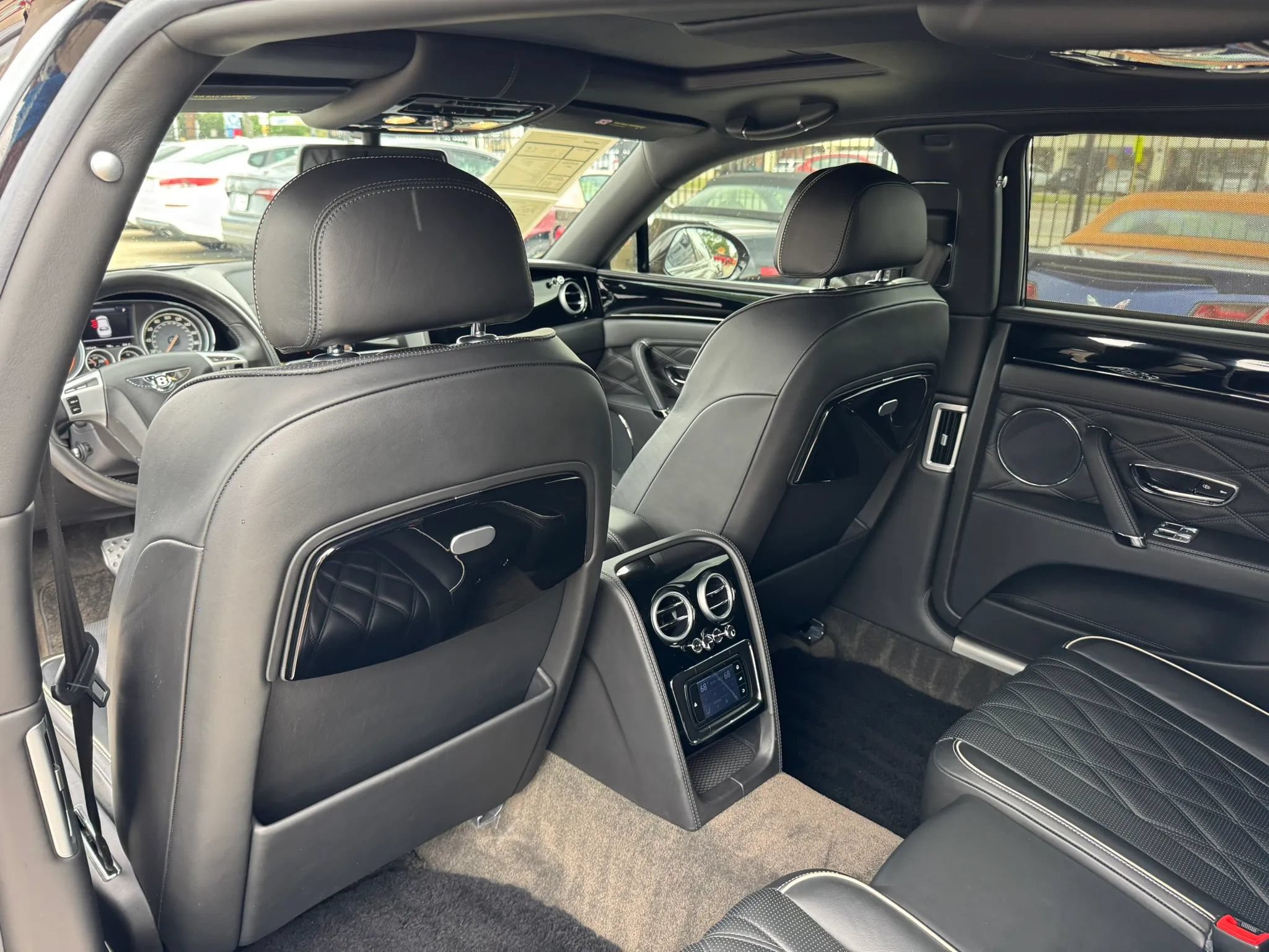Used 2014 Bentley Flying Spur W12 AWD/4WD image 31