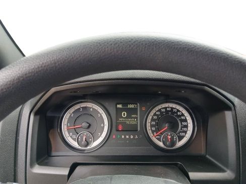 Used 2024 RAM 1500 Warlock AWD/4WD image 7