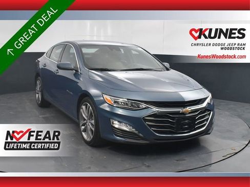 Used 2024 Chevrolet Malibu LT image 1
