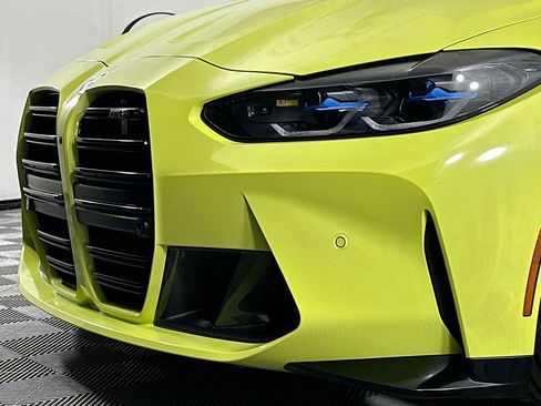 Used 2024 BMW M4 Coupe w/ M Carbon Exterior Package image 31