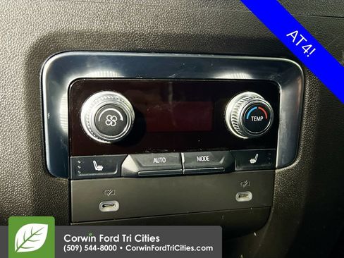Used 2021 GMC Yukon AT4 w/ Technology Package AWD/4WD image 31