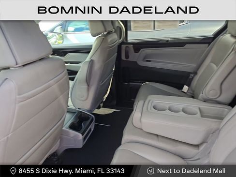 Used 2022 Honda Odyssey Elite image 13