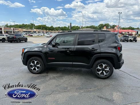 Used 2022 Jeep Renegade Trailhawk AWD/4WD image 7
