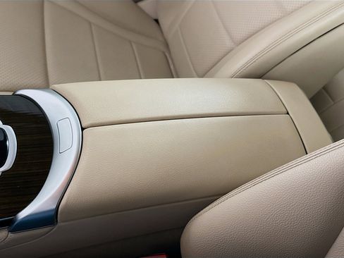 Used 2018 Mercedes-Benz GLC 300 GLC 300 image 18