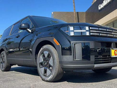 New 2026 Hyundai Santa Fe SE image 5