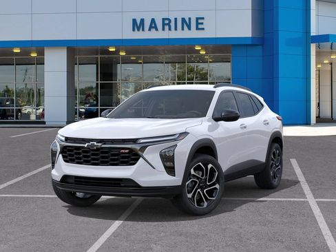 New 2026 Chevrolet Trax RS FWD image 6