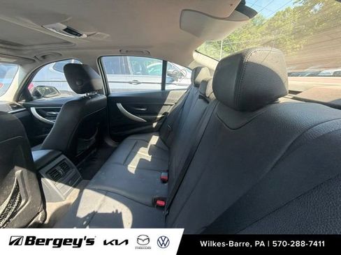 Used 2014 BMW 320i xDrive Sedan AWD/4WD image 8