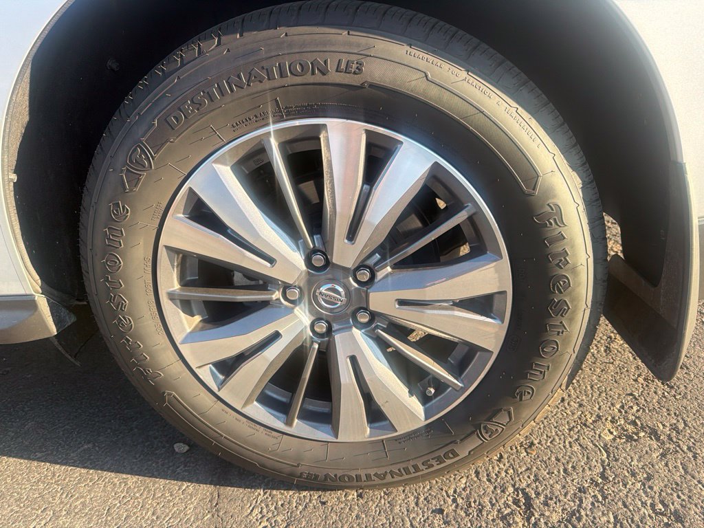 Certified 2020 Nissan Pathfinder SV FWD image 7