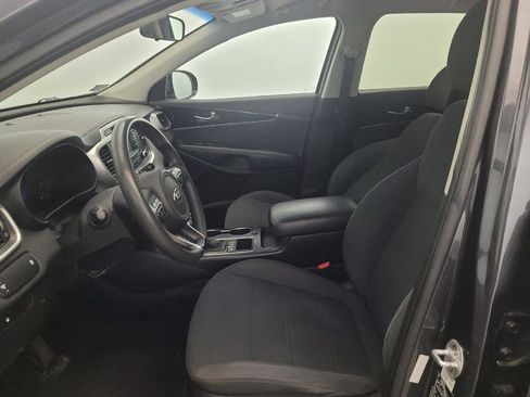 Used 2016 Kia Sorento AWD image 17