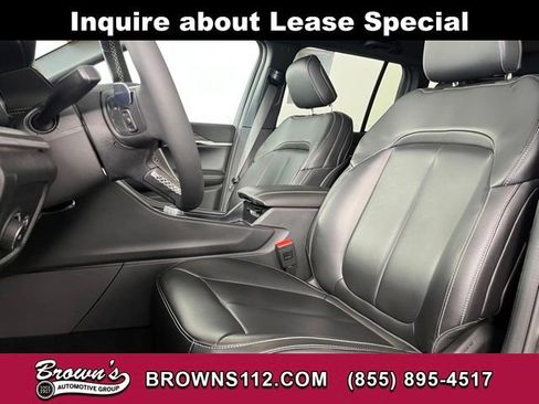 Used 2026 Jeep Grand Cherokee Limited image 14