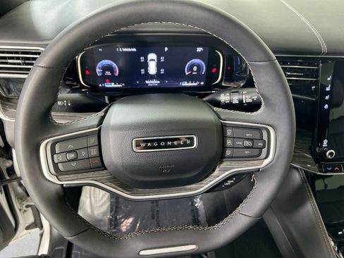 Used 2022 Jeep Wagoneer Series II w/ Convenience Group I image 11