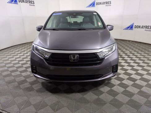 Certified 2024 Honda Odyssey Touring image 12