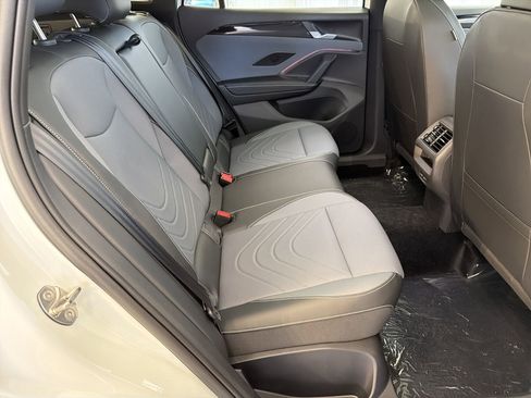New 2026 Volkswagen Tiguan SE R-Line FWD image 29