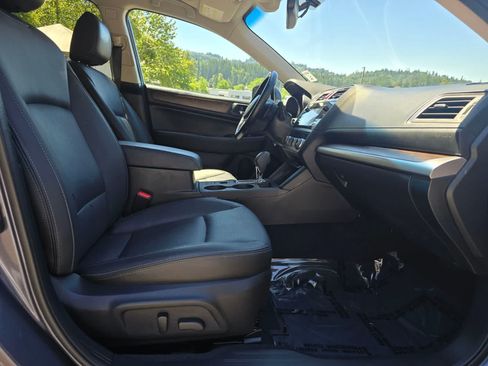 Used 2015 Subaru Outback 2.5i Limited AWD/4WD image 15