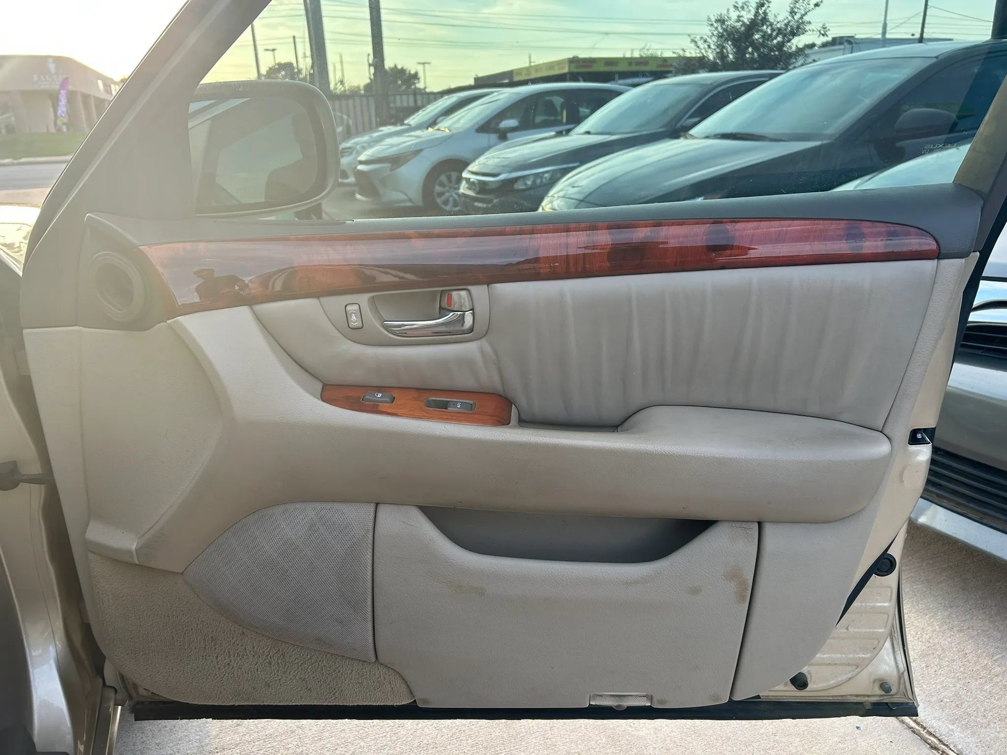 Used 2003 Lexus LS 430 RWD image 15