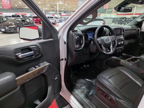 Used 2021 GMC Sierra 1500 Denali w/ Driver Alert Package II image 12